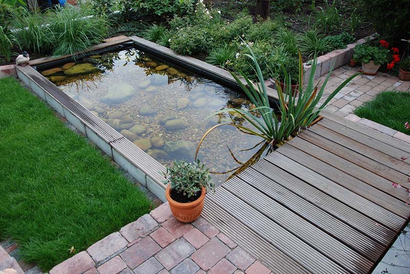 Teich anlegen im Garten mit Gartengestaltung Soeder